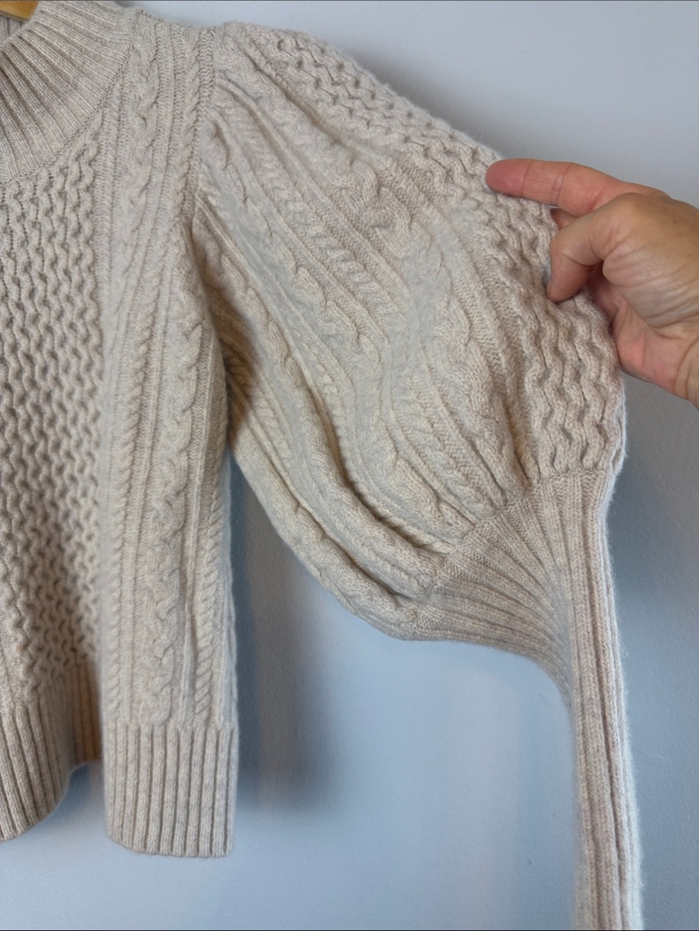 Sea New York Cable Stitch Sweater Extrafine Merino Wool in Barley Small Luxury - Picture 8 of 16